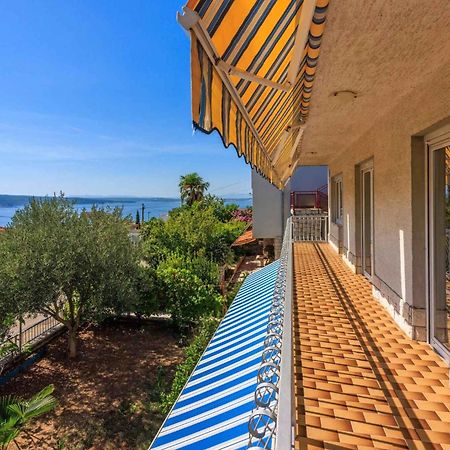 Four-Bedroom Apartment In Crikvenica II Екстериор снимка