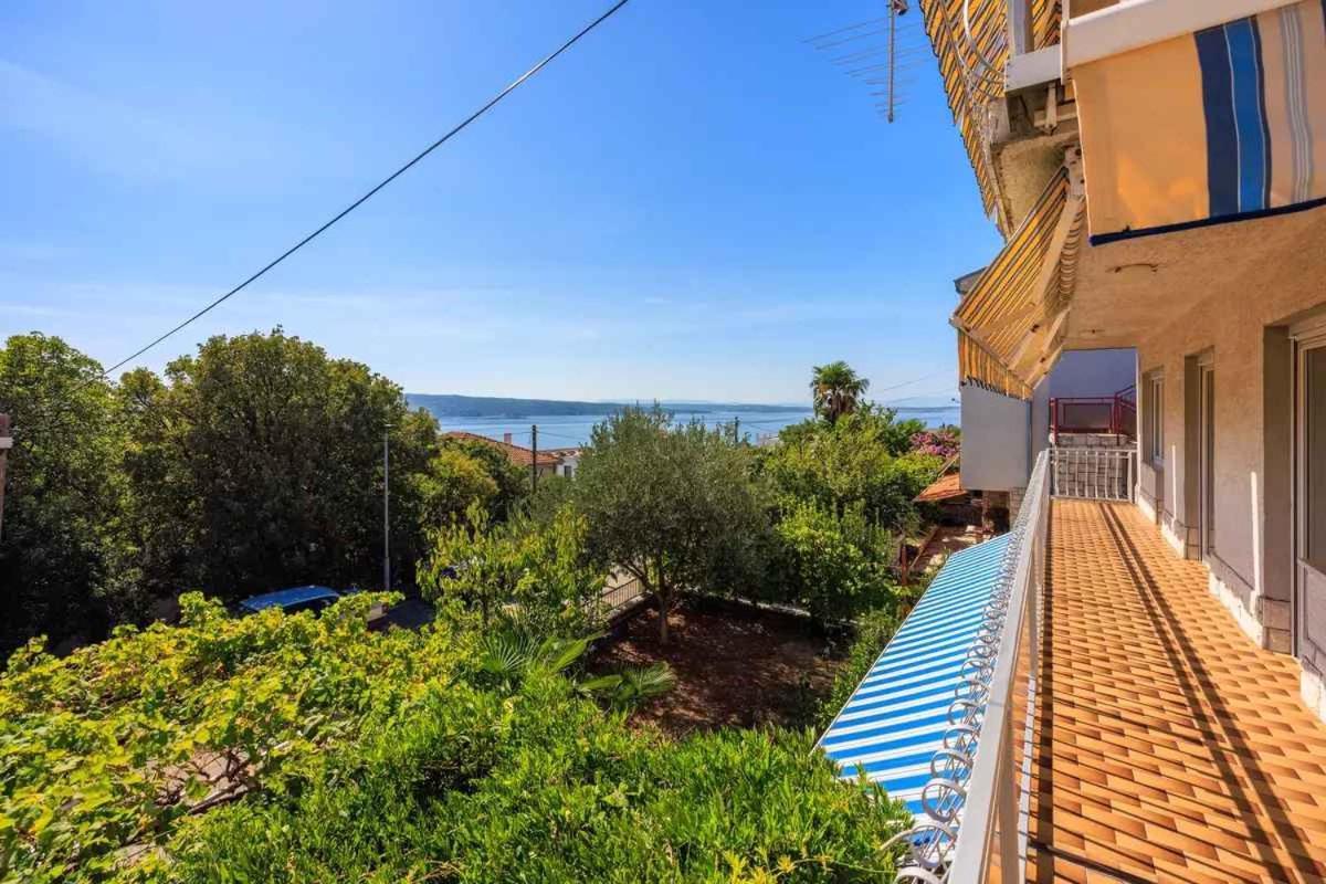 Four-Bedroom Apartment In Crikvenica II Екстериор снимка