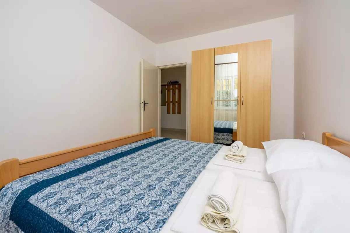 Four-Bedroom Apartment In Crikvenica II Екстериор снимка