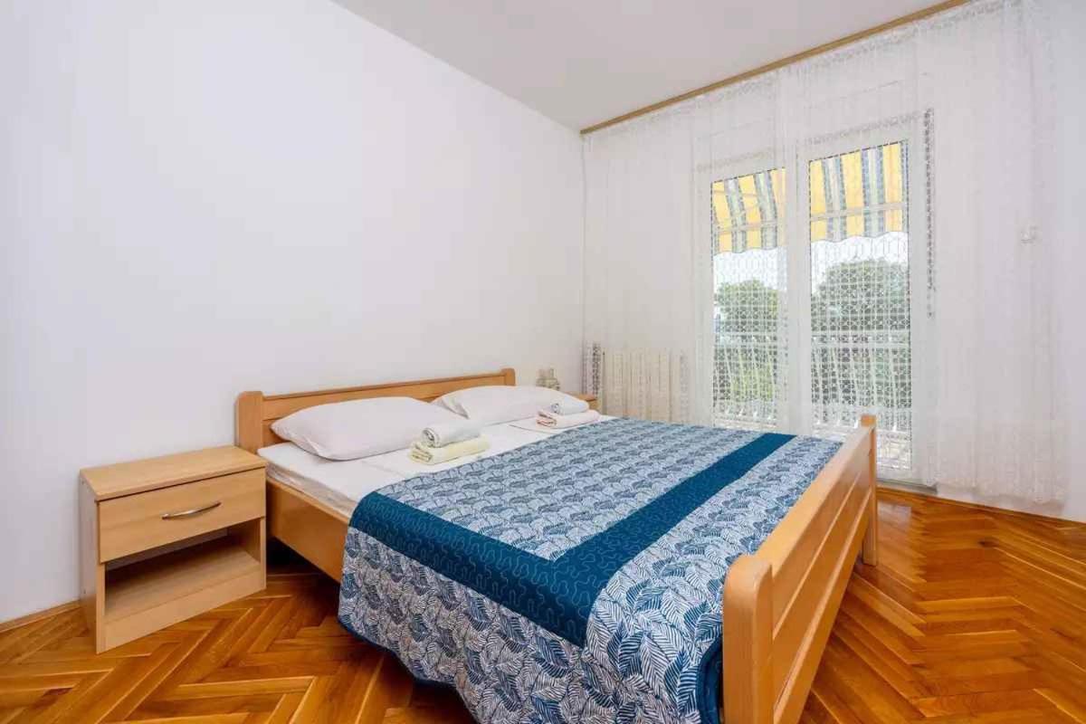 Four-Bedroom Apartment In Crikvenica II Екстериор снимка
