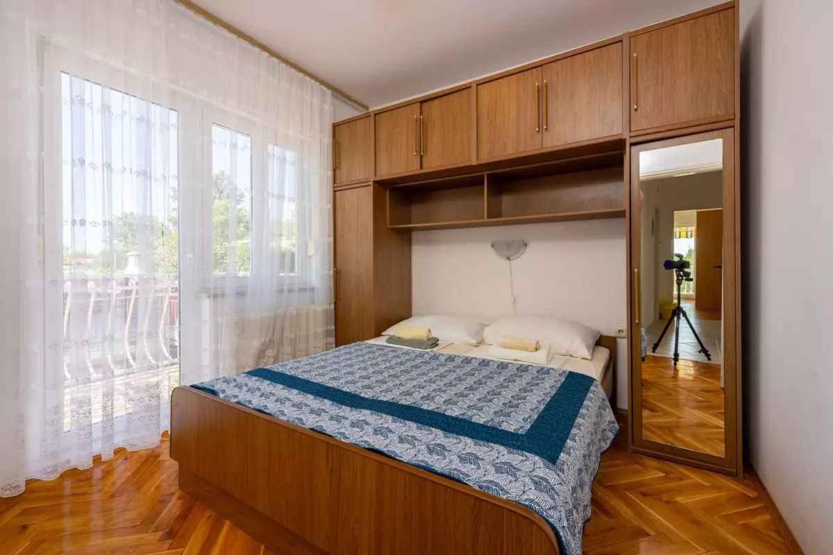 Four-Bedroom Apartment In Crikvenica II Екстериор снимка